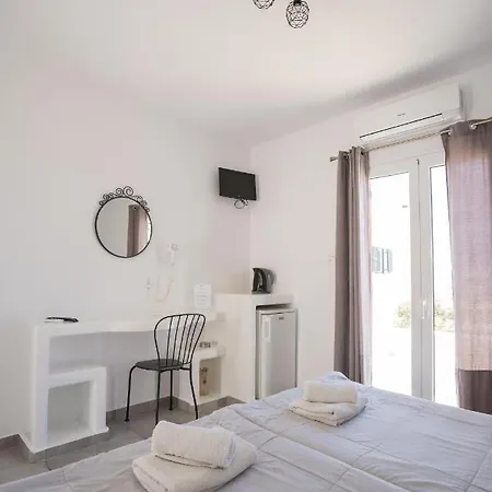 Zisis 4* Agios Stefanos (Mykonos)