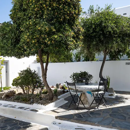 Zisis Agios Stefanos (Mykonos)