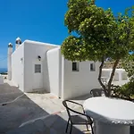 Zisis Agios Stefanos (Mykonos)