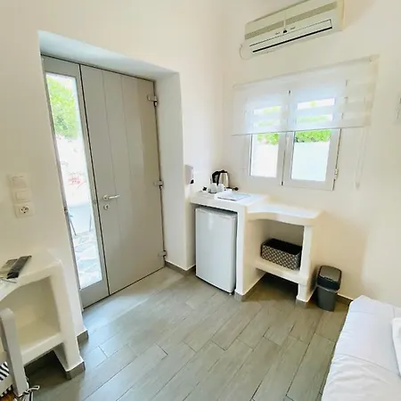 Guest house Zisis Agios Stefanos (Mykonos)