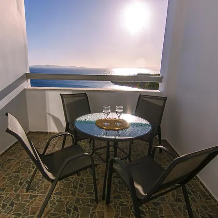 Zisis Pensionat 3*