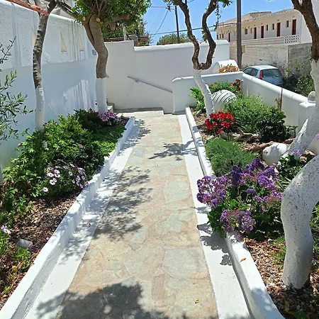 Zisis 3* Agios Stefanos (Mykonos)