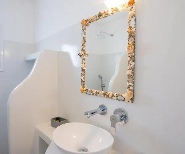 Πανσιόν Zisis 4*